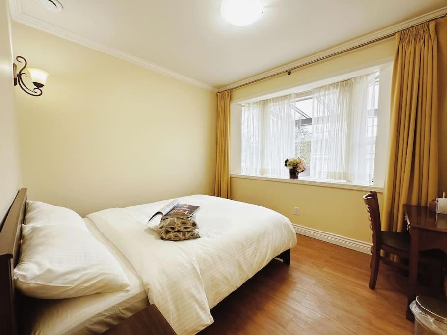 Super Cosy 8Bed & 6Bath In Vancouver Heart Near To Airport And Downtown Exterior foto