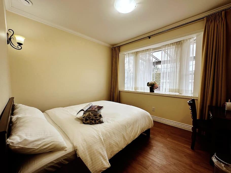 Super Cosy 8Bed & 6Bath In Vancouver Heart Near To Airport And Downtown Exterior foto