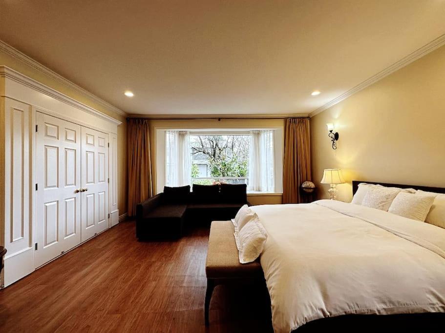 Super Cosy 8Bed & 6Bath In Vancouver Heart Near To Airport And Downtown Exterior foto